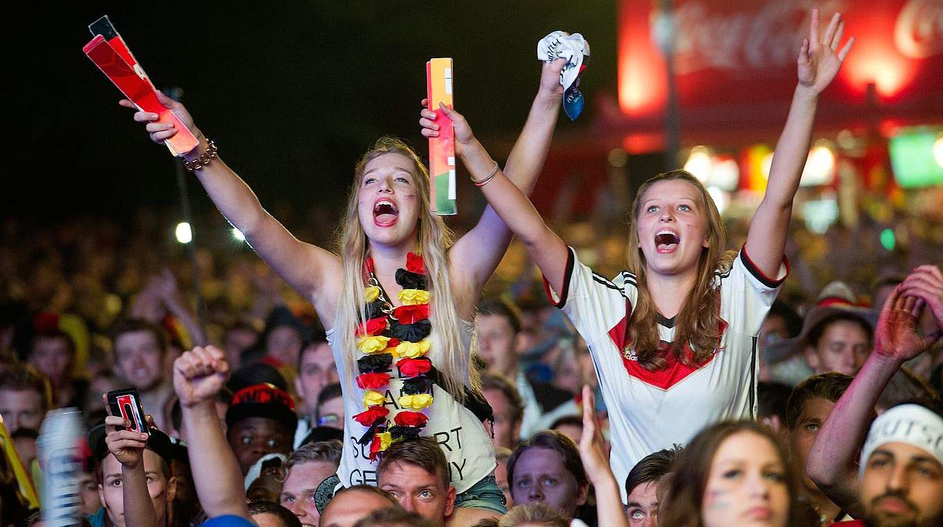 Wer ein Public Viewing veranstaltet, muss die Regeln des Ausrichters beachten © Getty Images