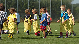 Bambini intensiv fördern: Mit zielführenden Aufgaben und guter Trainingsplanung © DFB