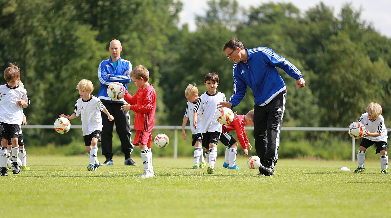 Kurzschulung: Bambini haben kein Training, sondern Spielstunden © philippka