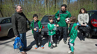 Die sichere Rückfahrt der Kinder organisieren Trainer und Eltern gemeinsam. © Conny Kurth