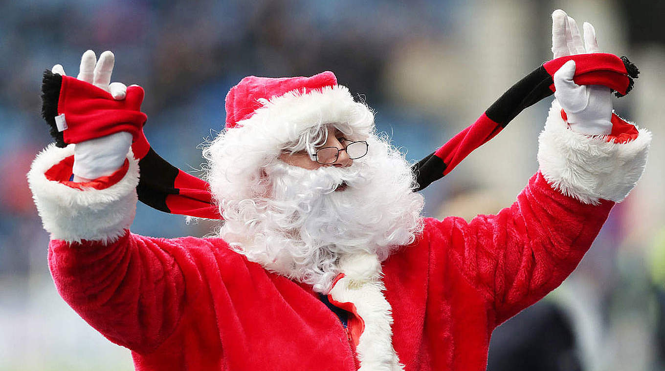 In 6 Wochen ist Weihnachten: Letzter Aufruf zur Planung der Teamfeier! © gettyimages