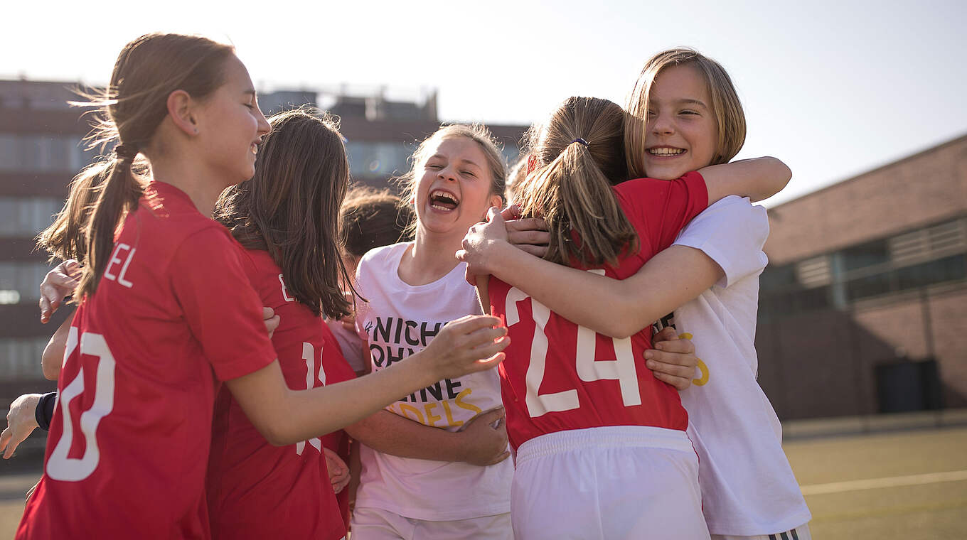 Tag des Mädchenfußballs ist vor allem für Spielerinnen gedacht, die nicht im Verein sind © DFB