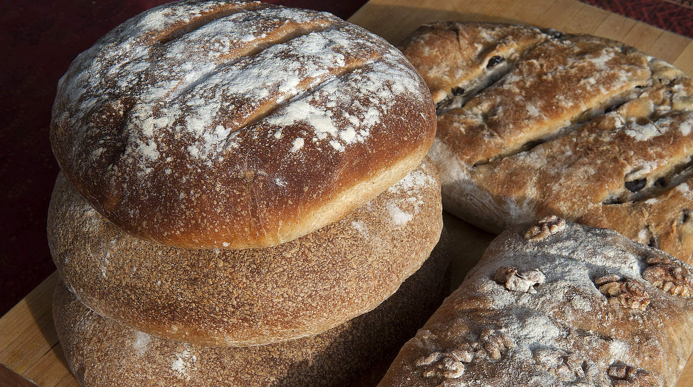 Bei vielen Familien auf dem Esstisch zu finden: das Abendbrot. © The Washington Post