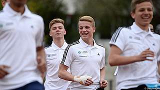 Bei Fragen zum DFB-JUNIOR-COACH liefern die Landesverbände konkrete Antworten. © 2013 Getty Images