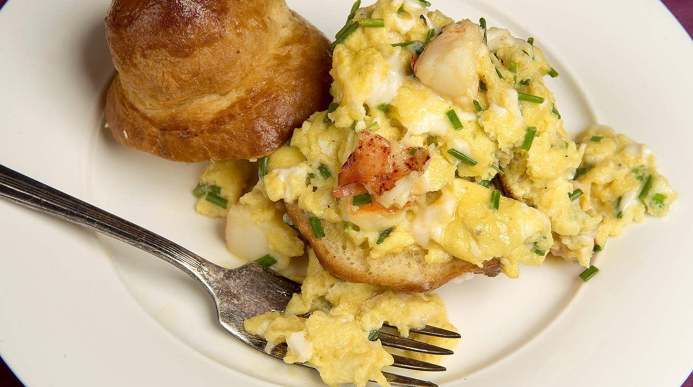 Klassisches Sonntags-Frühstück: Brötchen mit Rührei. © The Washington Post