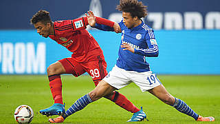 Henrichs (l.) gegen Sané: Die Jugend rockt die Bundesliga © DFB